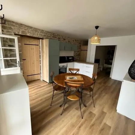 Neuf 4pers, Remparts * Guérande