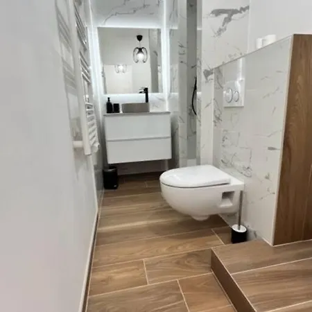 Neuf 4pers, Remparts *