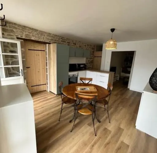 Neuf 4pers, Remparts * Guérande